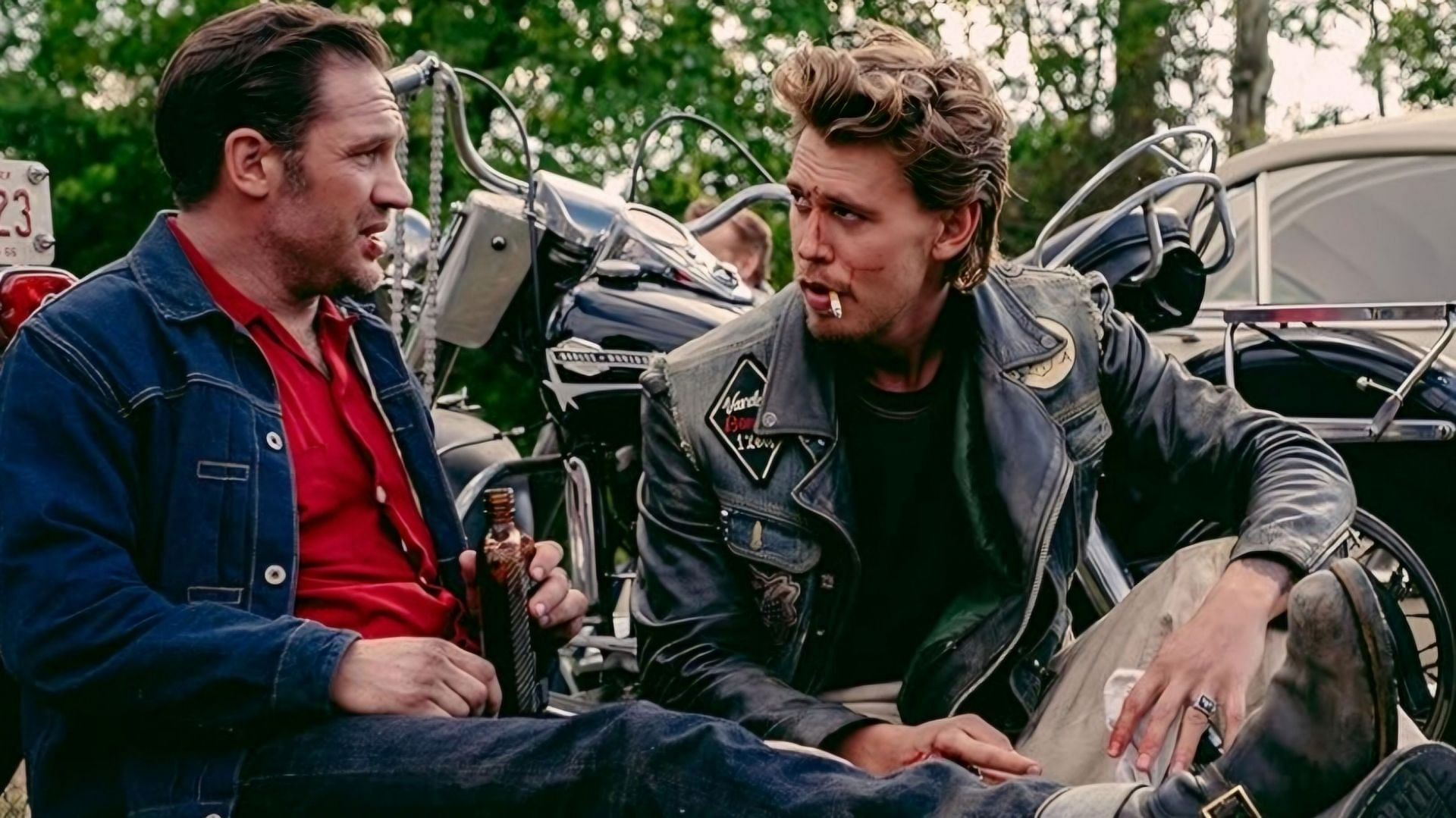 Austin Butler and Tom Hardy in The Bikeriders (Image via Focus Features)