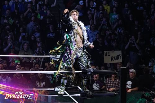 Ospreay riles up the crowd (credit: Will Ospreay on X)