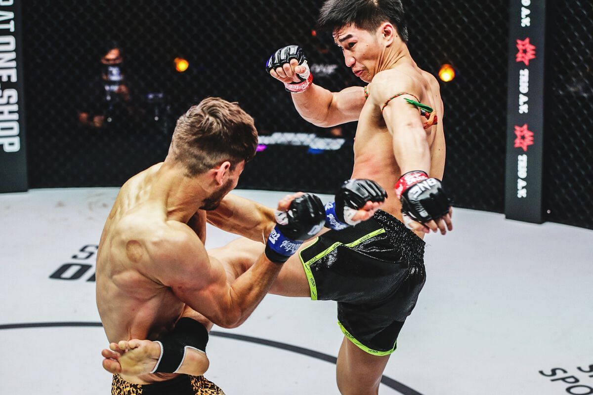 Tawanchai produced an explosive knockout finish against Niclas Larsen. [Photo via: ONE Championship]