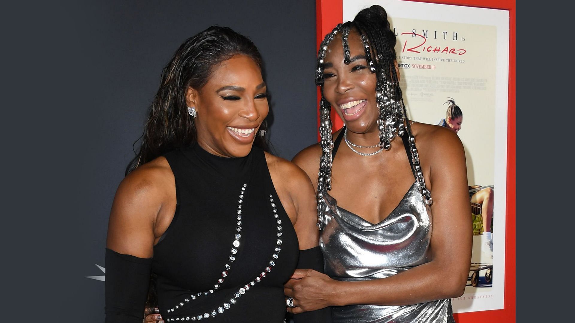 Serena Williams(left) and Venus Williams(right)