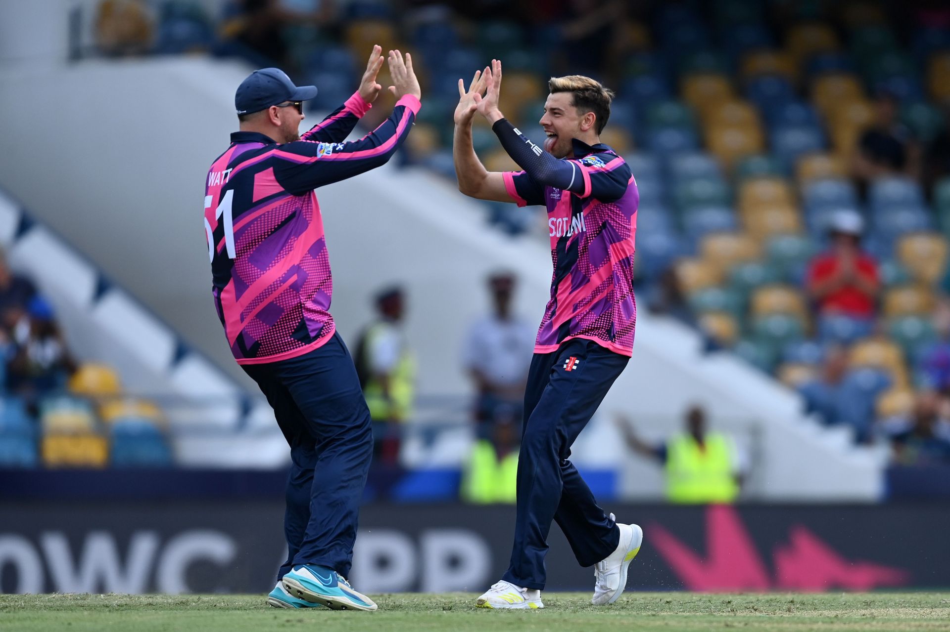 "If they want to let David Warner open the bowling or something like that" - Michael Jones open to Australia's help to knock England out of T20 WC