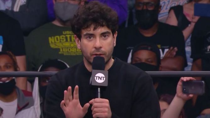 Popular star who reportedly signed with AEW months back fires shots at the company in deleted tweet