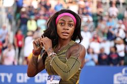 "Shocked to see Sha'Carri Richardson in 4th place"- Fans react as the American crashes out of podium positions in the 200m at U.S. Olympic Trials