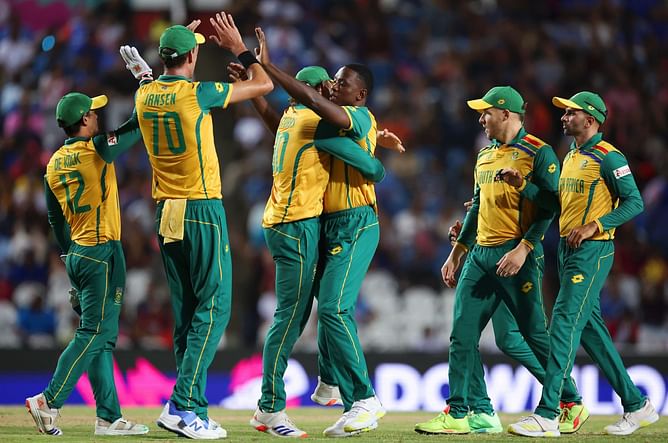 South African team and ICC officials stranded in Trinidad due to an issue with the Barbados runway