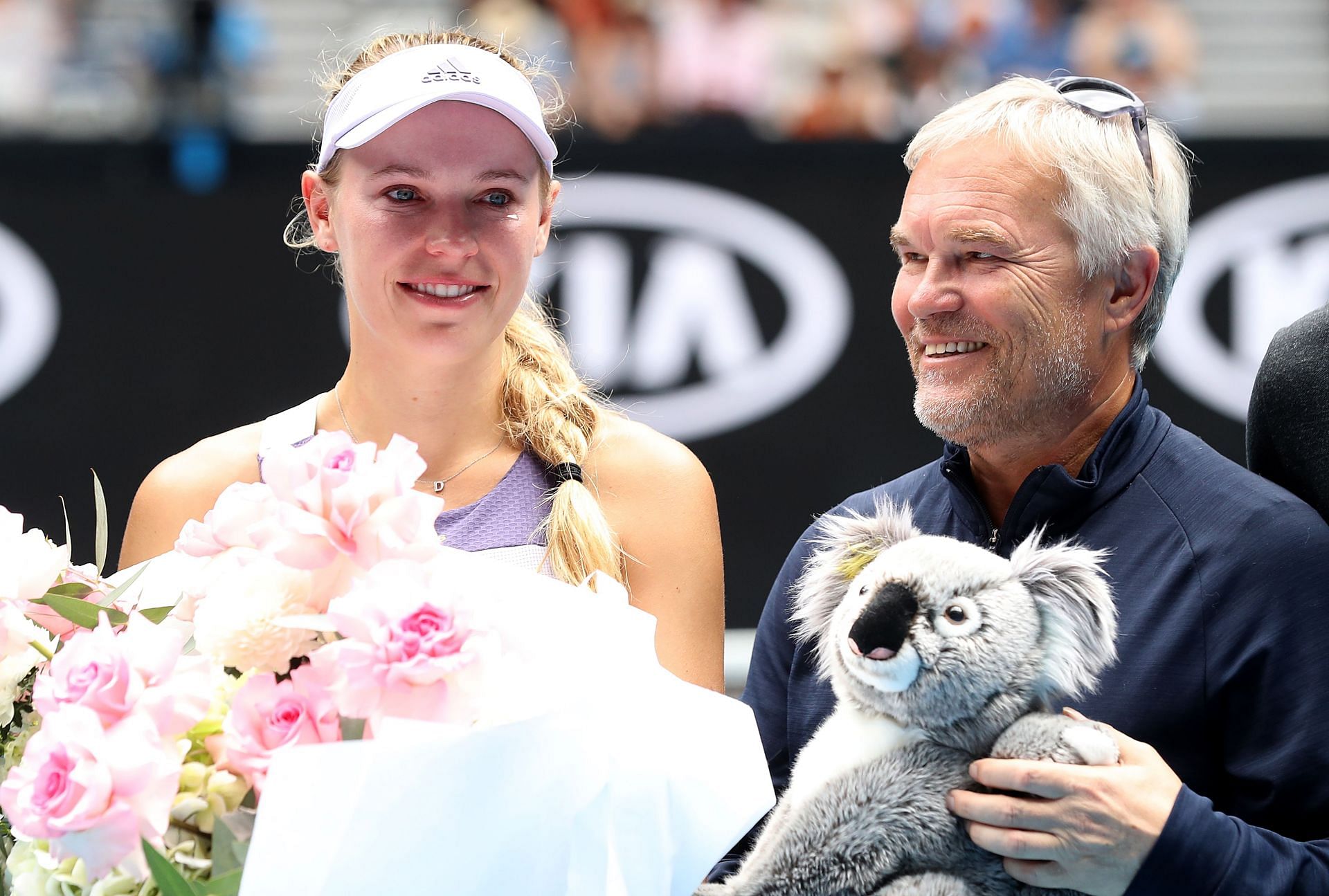 Caroline Wozniacki pictured with her father at the 2020 Australian Open (Image Source: Getty)