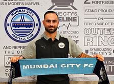 "Thrilled to start this new chapter in my life" - Jérémy Manzorro signs for Mumbai City FC on a free transfer | ISL 2024-25