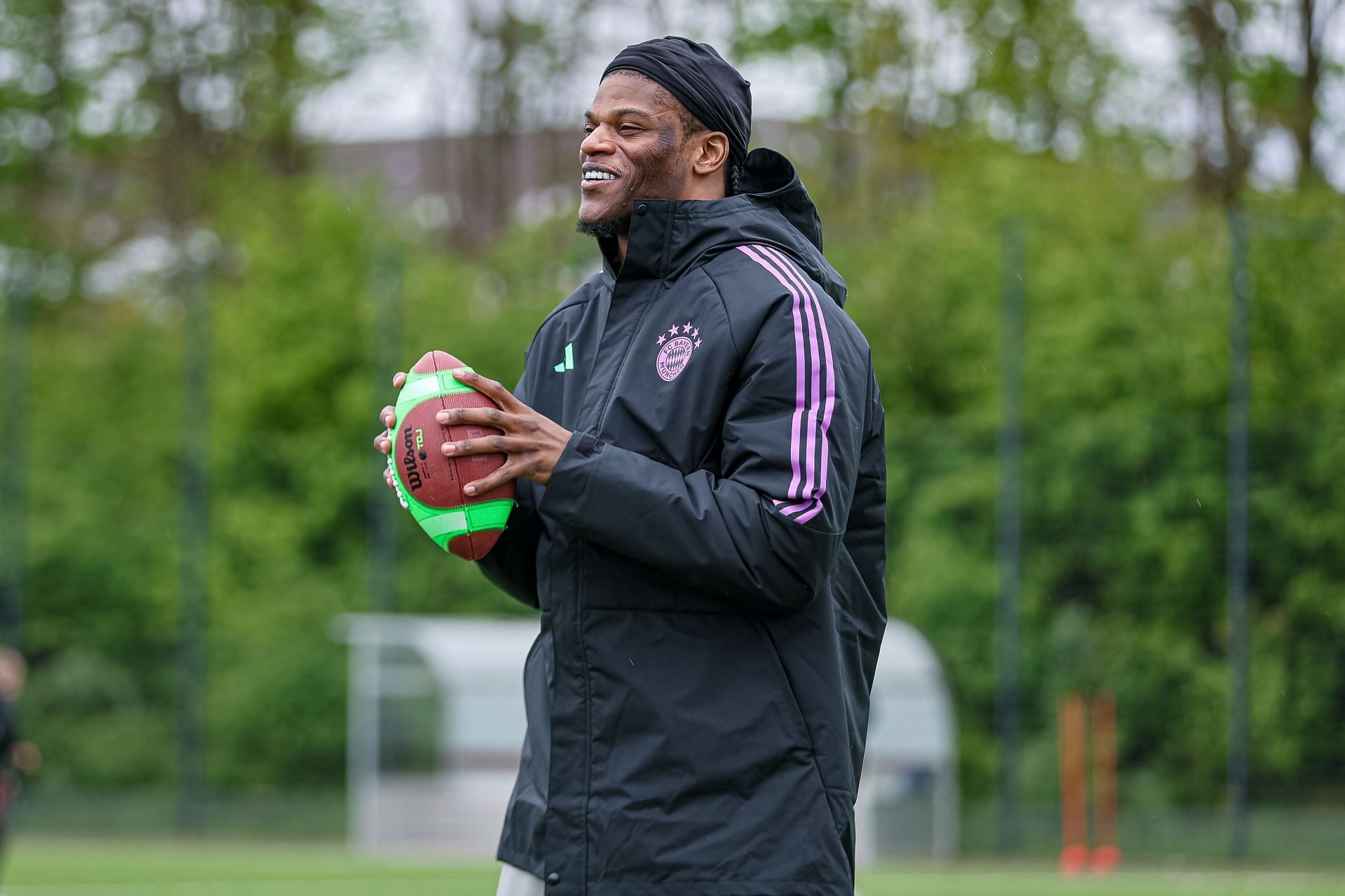 Lamar Jackson Leads 'Flag Clinic' In Munich