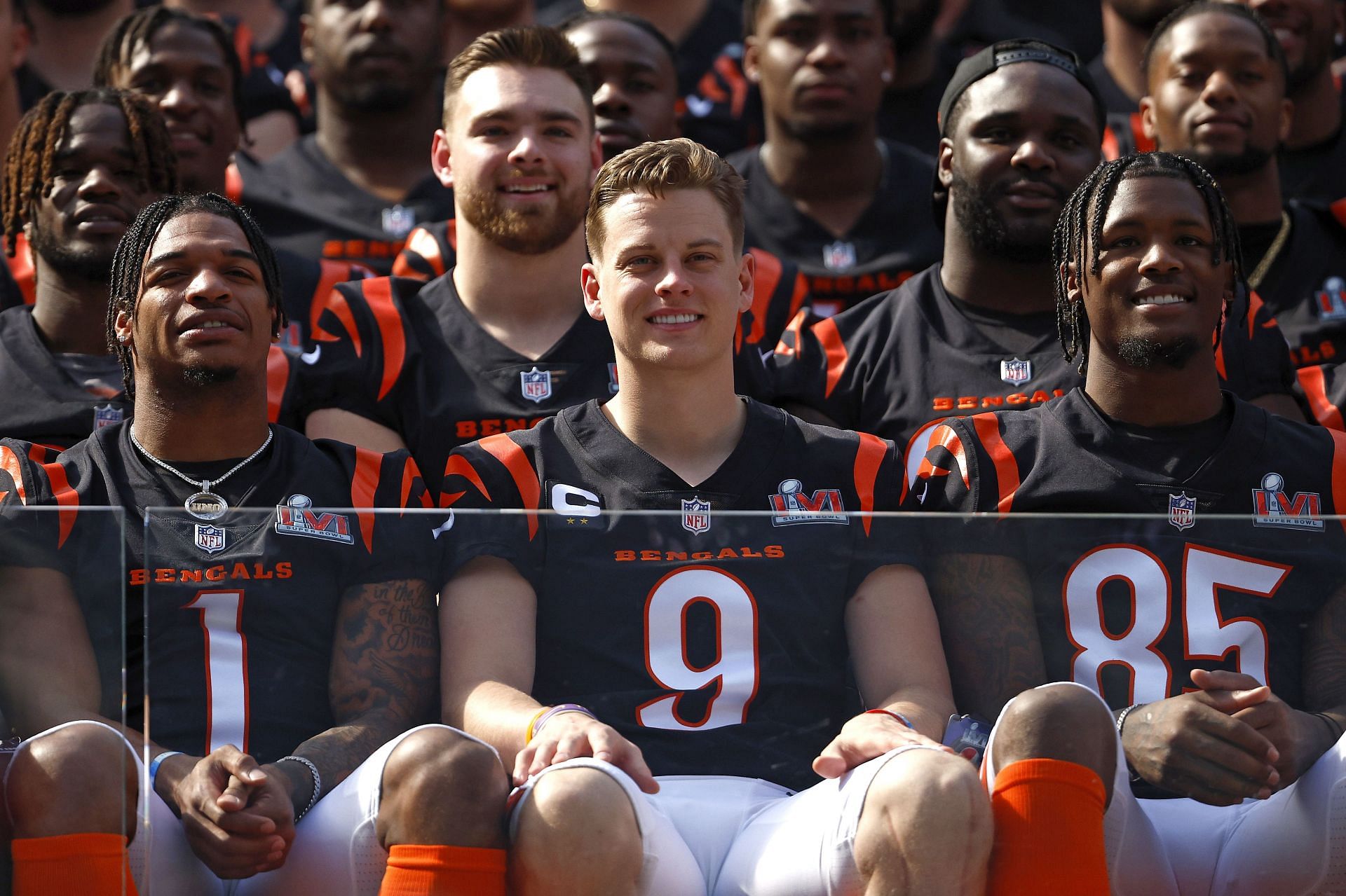 Ja'Marr Chase, left, Joe Burrow, center; and Tee Higgins, right, during the Super Bowl LVI - Cincinnati Bengals Practice