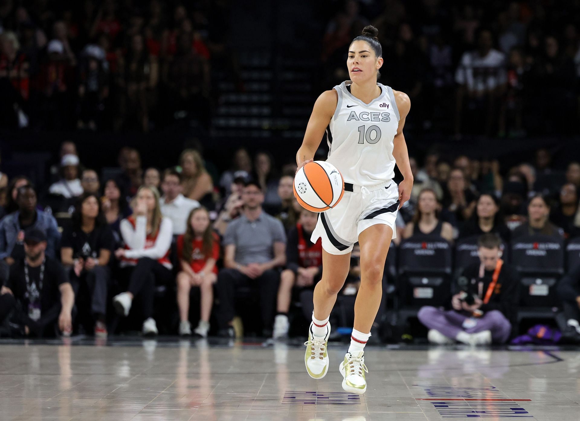 Phoenix Mercury v Las Vegas Aces