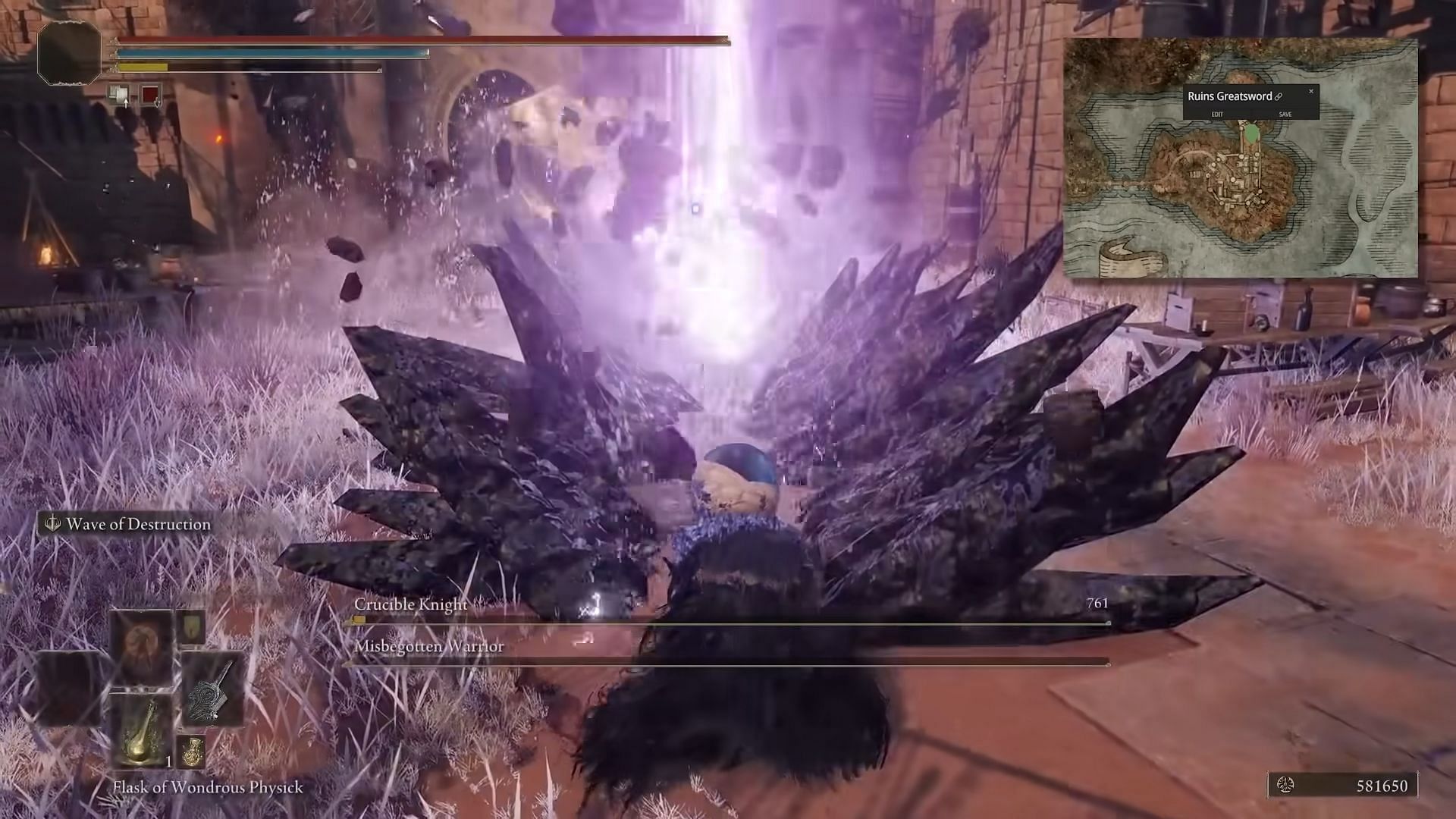 The Ruins Greatsword can take down entire groups (Image via FromSoftware || YouTube/Snuppet.)