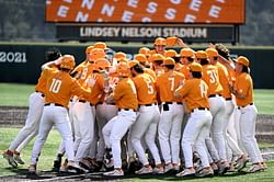 How to watch Tennessee vs. Florida State game? TV channels, streaming options and more - June 14, College World Series 2024