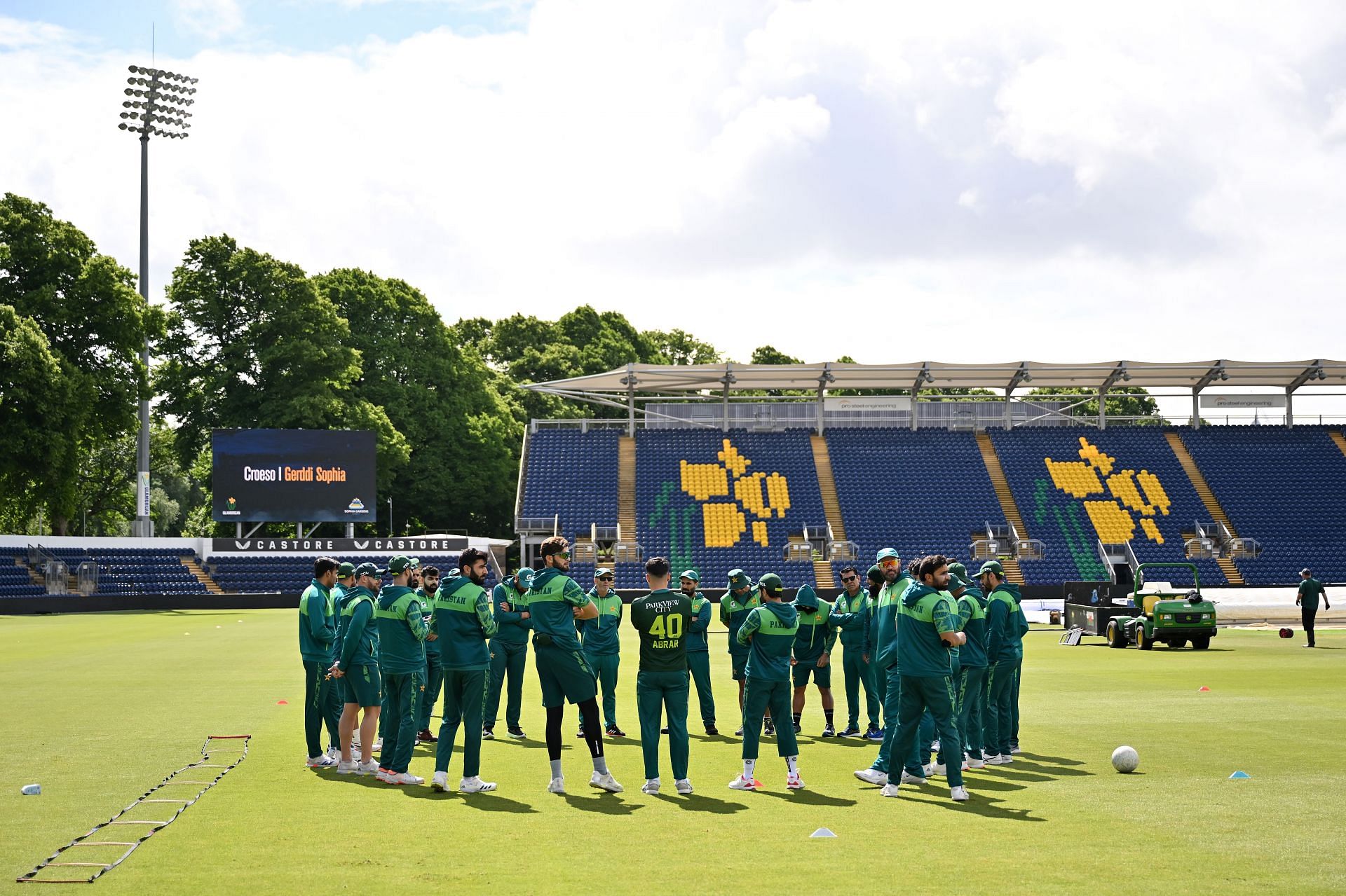 England &amp; Pakistan Nets