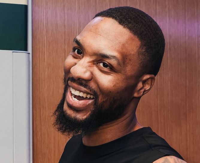 Damian Lillard reacts to viral video of young kid naming Mia Khalifa in front of his parents