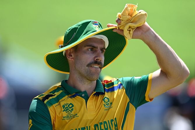 [Watch] Anrich Nortje dives full-stretch to take a catch off Jonny Bairstow's bat in ENG vs SA T20 World Cup 2024 Super 8 match