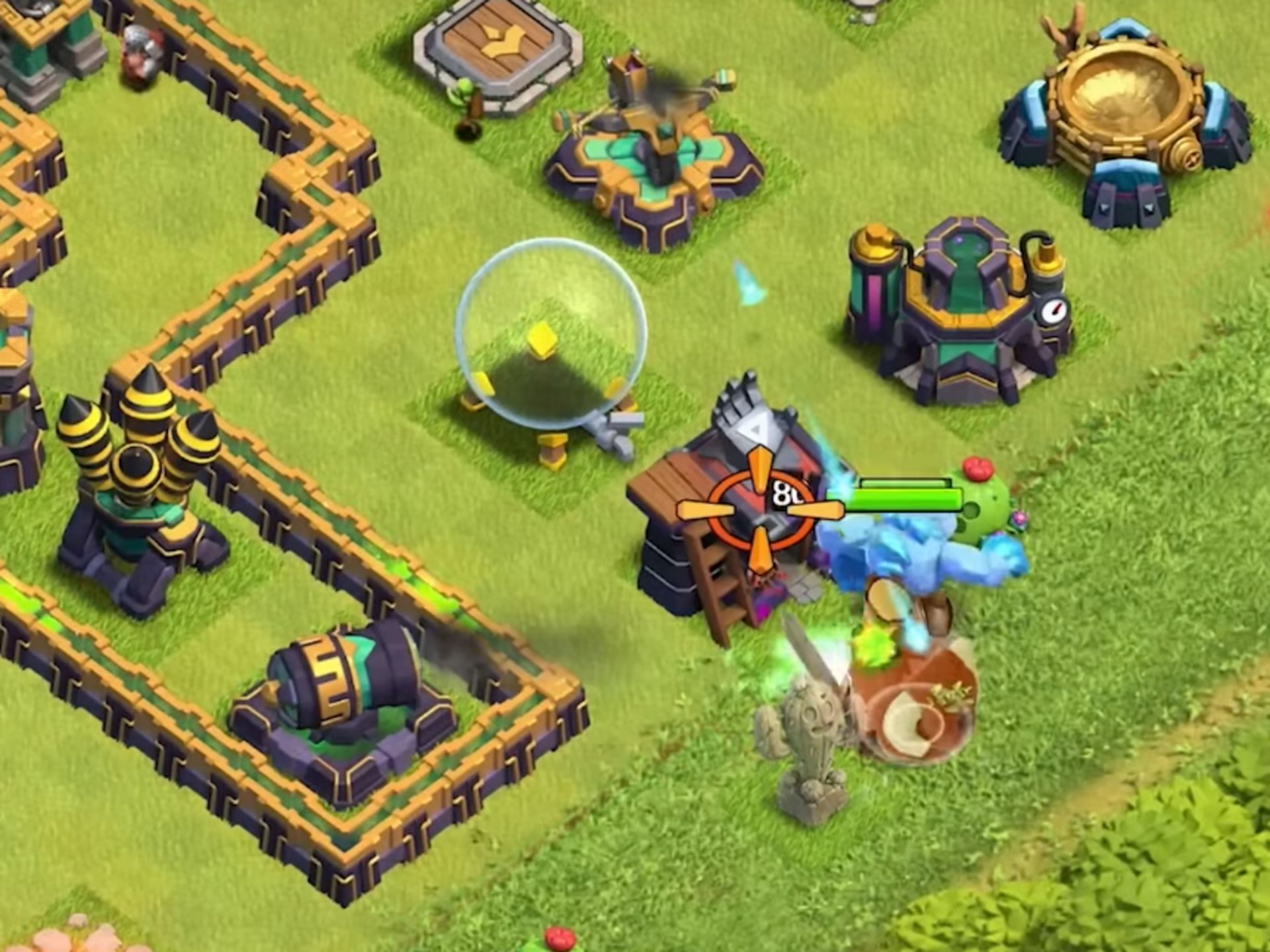 King and Ice Golem attacking the base (Image via Supercell)