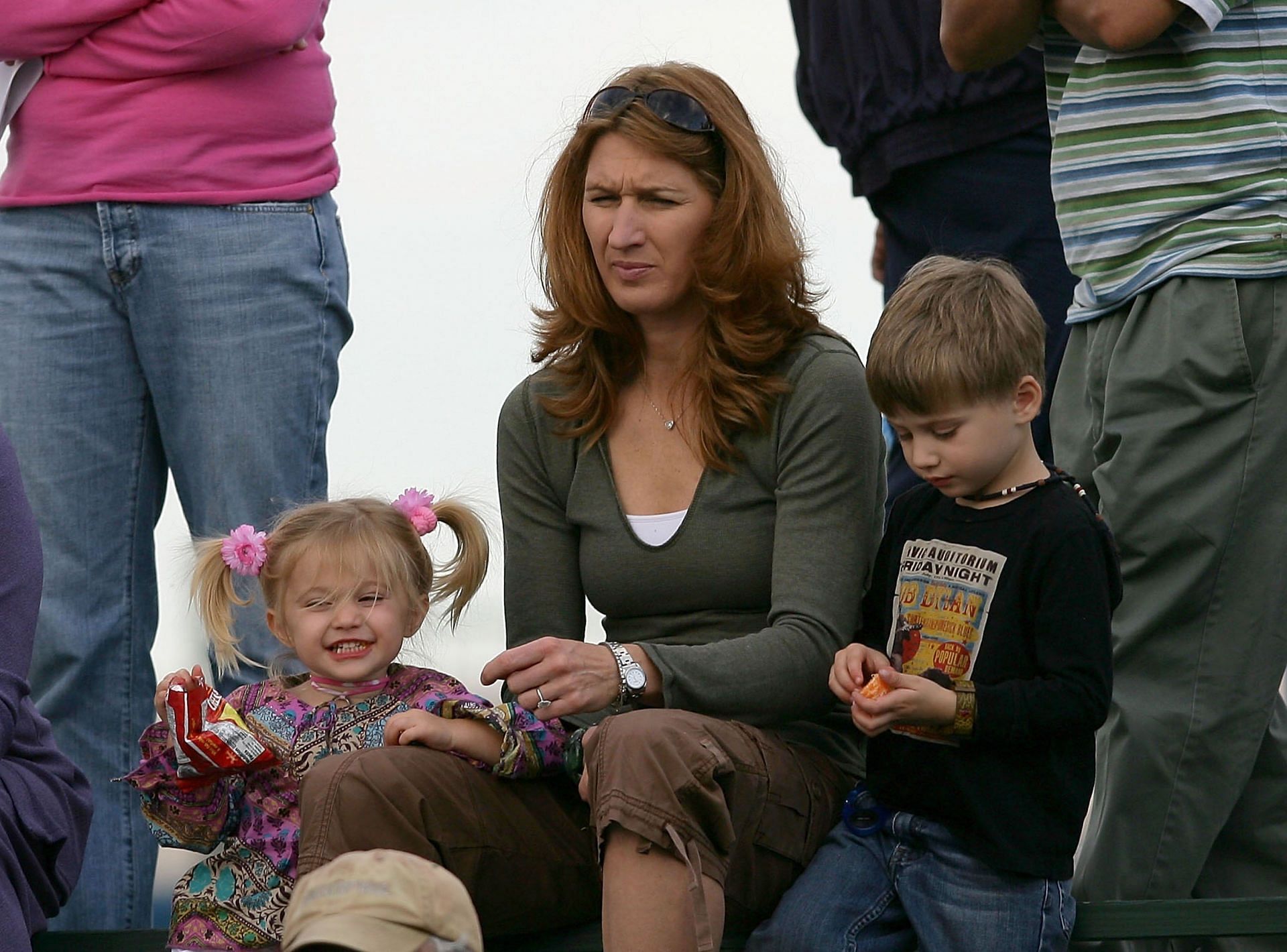 Steffi Graf with her and Andre Agassi&#039;s children (Source: Getty)