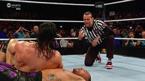 [WATCH] Backstage clip of CM Punk's decision to cost Drew McIntyre the World Heavyweight Title