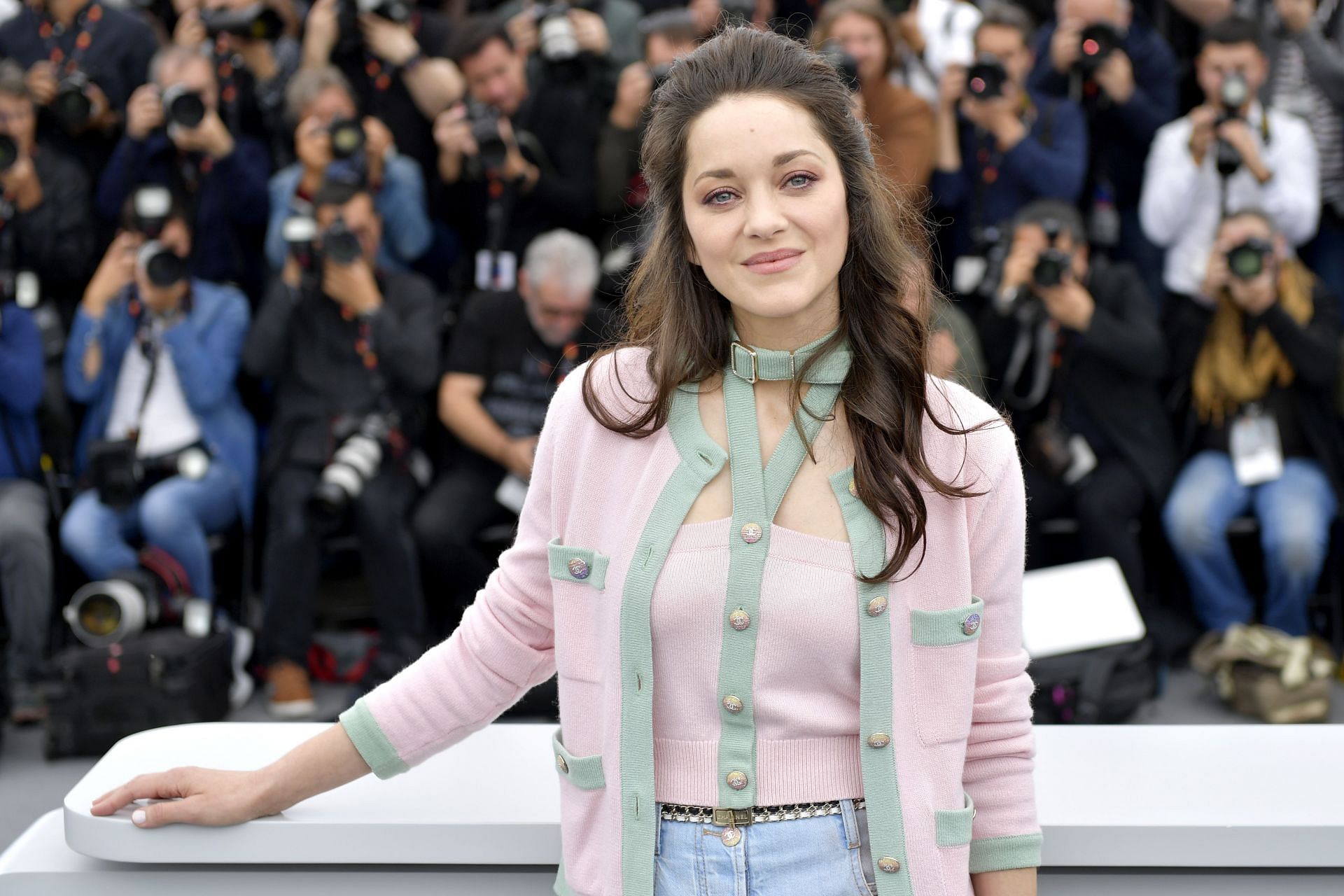 Marion Cotillard will star in season 4 of the Apple TV show (Image via Getty)