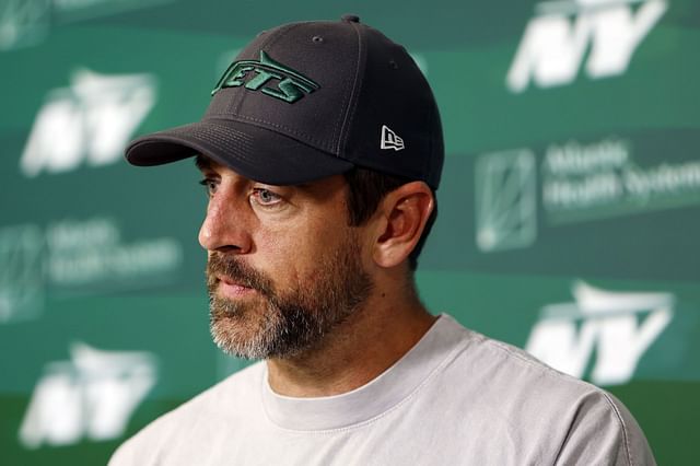 NFL analyst responds to criticism after placing Aaron Rodgers’ Jets ...