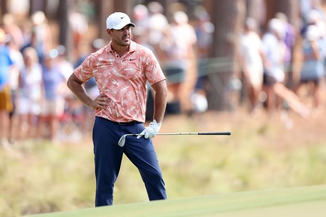 WATCH: Brooks Koepka struggles with putting during practice at the US Open 2024