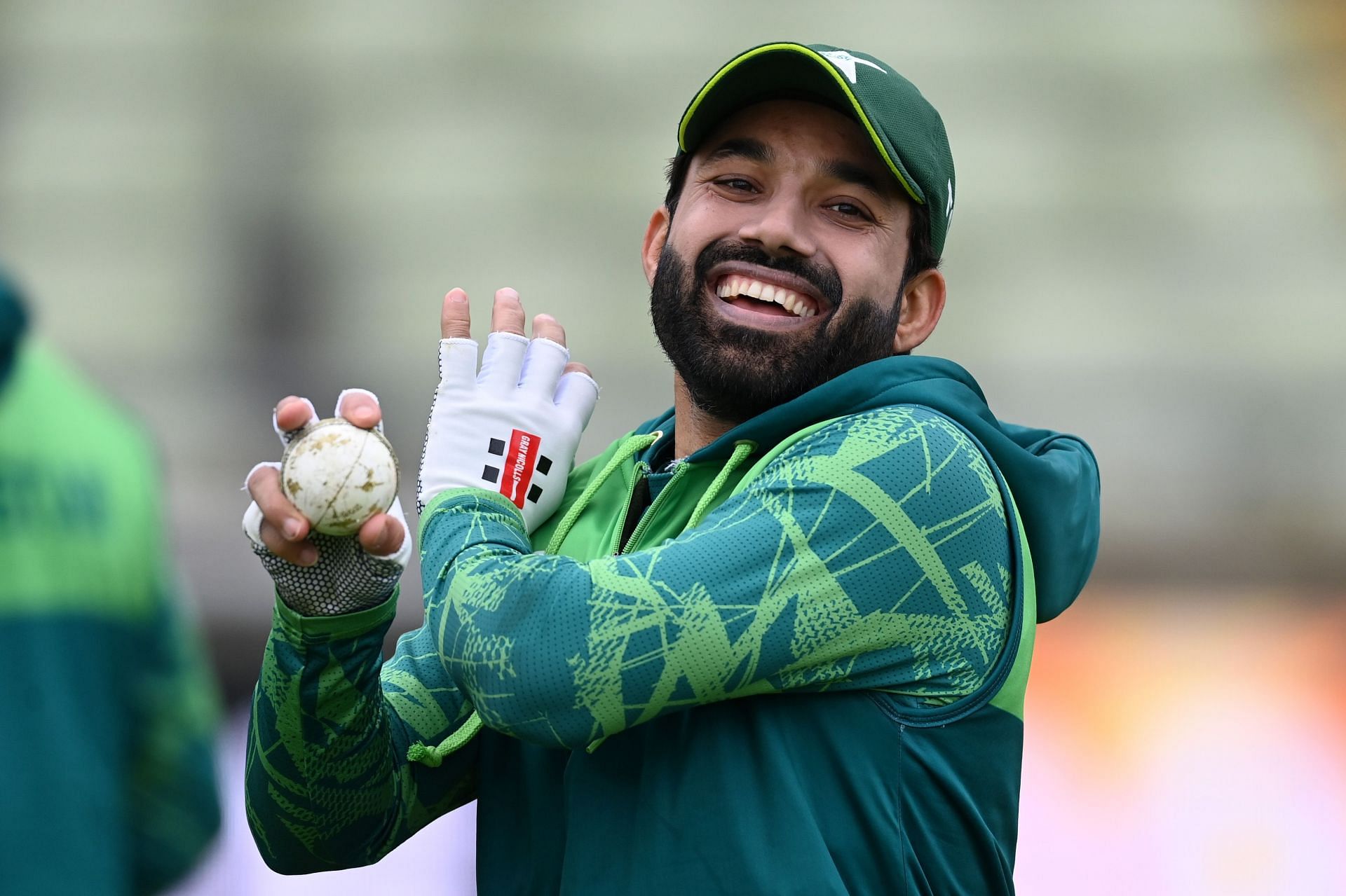 England &amp; Pakistan Net Sessions