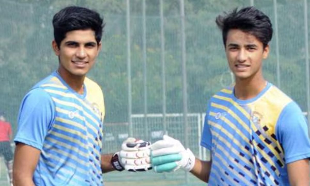 अभिषेक शर्मा ने क्लब क्रिकेट में लगाया तूफानी शतक (Photo Credit-hindustantimes.com)