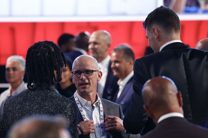 WATCH: UConn HC Dan Hurley gets dressed up to attend the 2024 NBA Draft