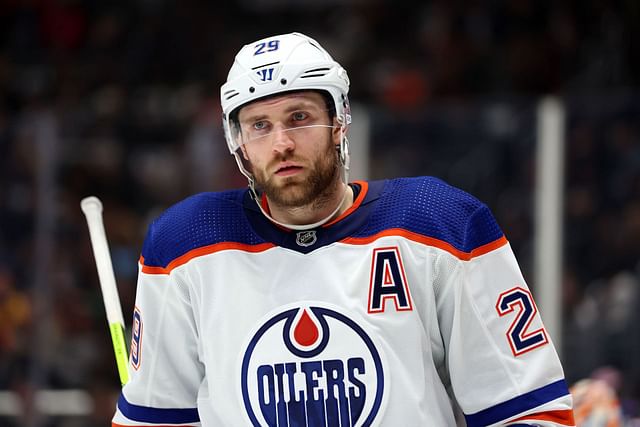 Edmonton Oilers v Los Angeles Kings - Game Three