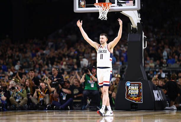 Alex Karaban&rsquo;s Wingspan