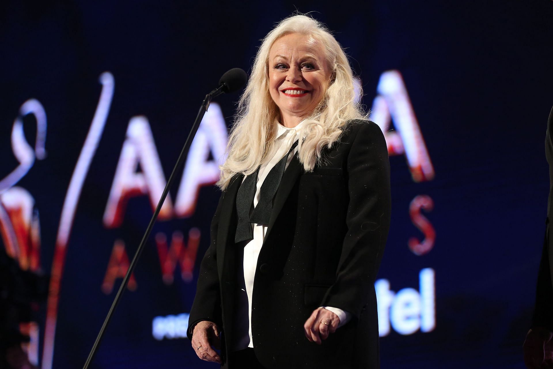 Jacki Weaver is Shelly Sterling in Clipped episode 3 (Image via Brendon Thorne/Getty Images)