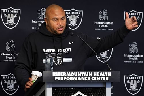 Antonio Pierce: Las Vegas Raiders Mandatory Minicamp