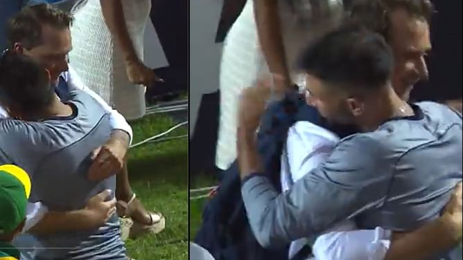 [Watch] Dale Steyn hugs South African players after comprehensive win over Afghanistan in T20 World Cup semifinal