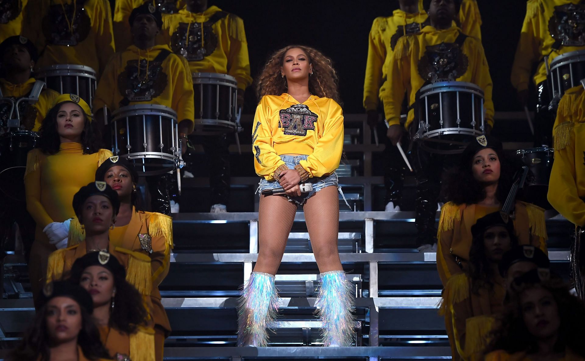 Queen Bey headlining the 2018 Coachella Valley Music And Arts Festival (Image via Getty/Larry Busacca)