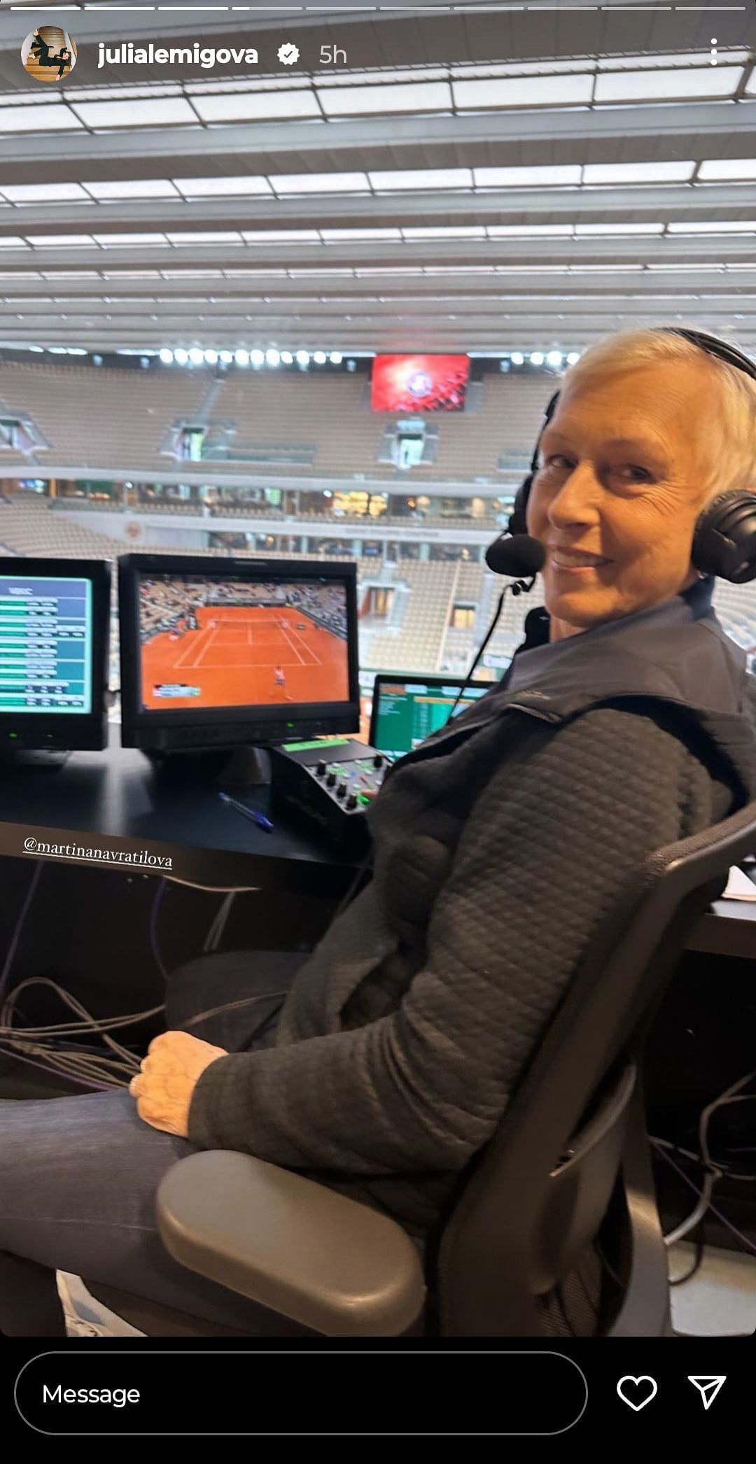 Navratilova in the commentary box