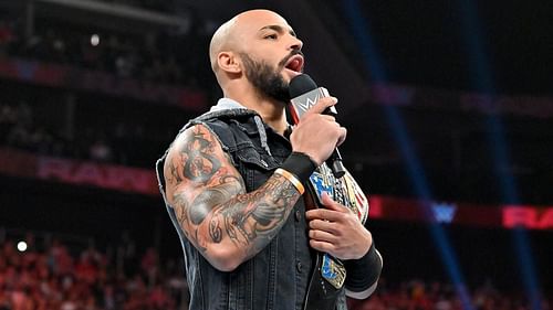 Ricochet addressing the fans