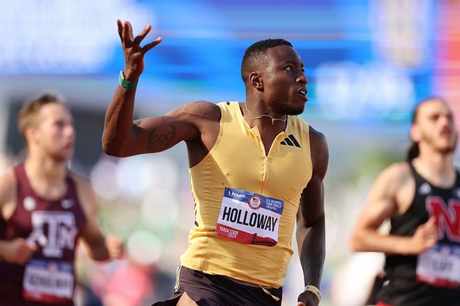 "Grant Holloway dominates this event like McLaughlin-Levrone"- Fans react as the American clocks second fastest 110mH of 2024 at U.S. Olympic Trials