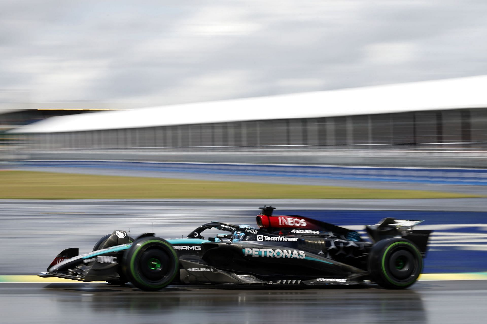 F1 Grand Prix of Canada MONTREAL, QUEBEC - JUNE 09: George Russell of Great Britain driving the (63) Mercedes AMG Petronas F1 Team W15 on track during the F1 Grand Prix of Canada at Circuit Gilles Villeneuve on June 09, 2024 in Montreal, Quebec. (Photo by Chris Graythen/Getty Images)