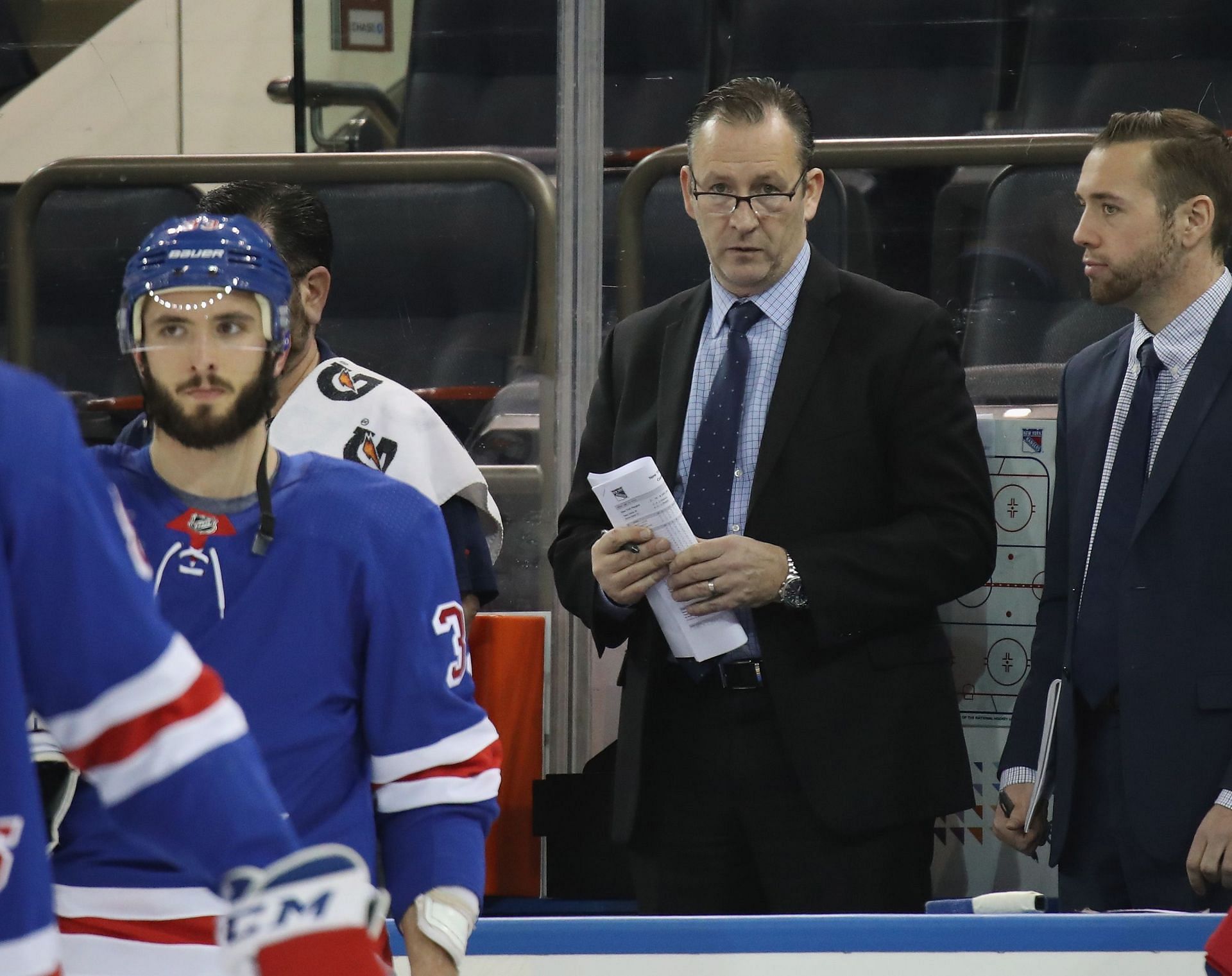 New York Islanders v New York Rangers