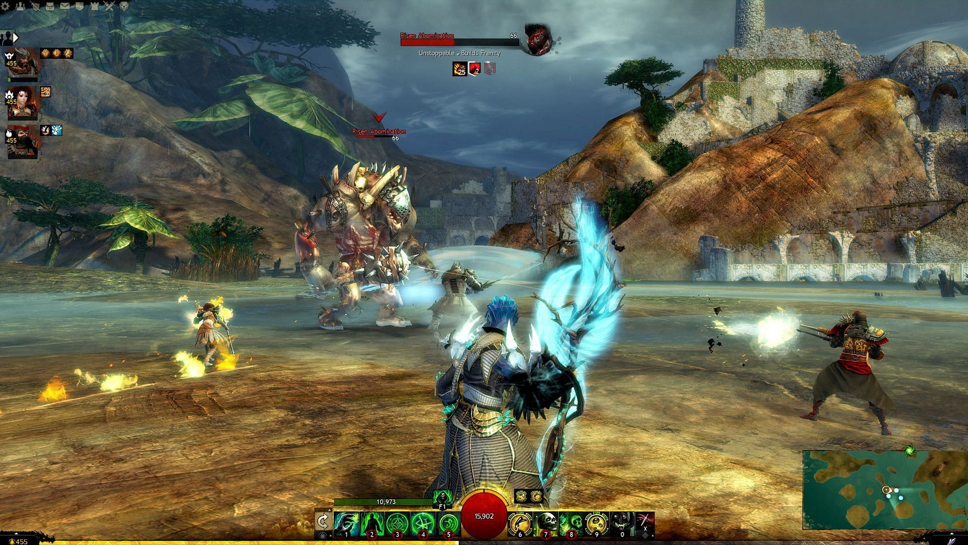 Guild Wars 2 is an award-winning medieval MMO from ArenaNet (Image via NCSoft)