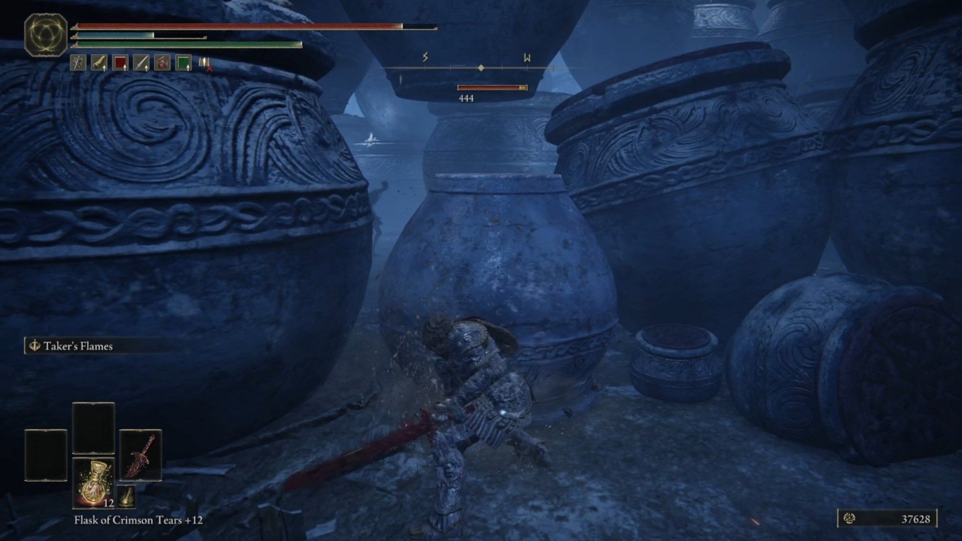 Kill the pot-headed enemy on the left to open up the path (Image via FromSoftware)