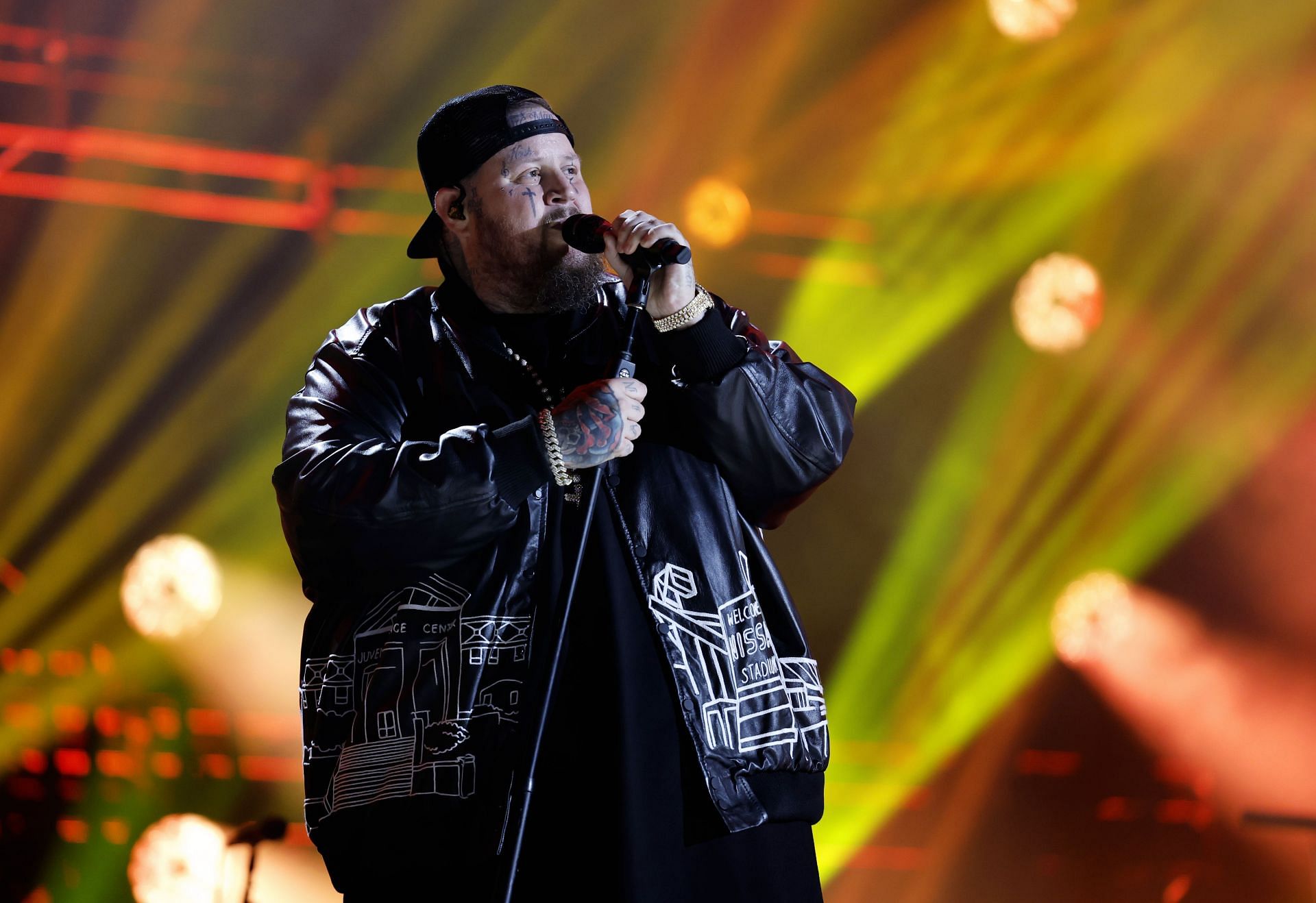Jelly Roll will wrap up the Beautifully Broken tour on November 24 in Jacksonville (Image via Jason Kempin/Getty Images)