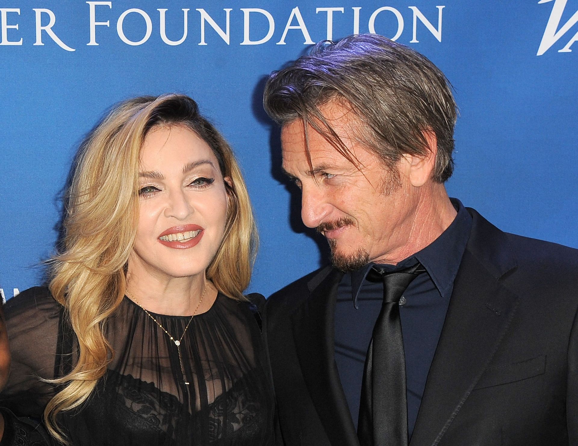 5th Annual Sean Penn &amp; Friends HELP HAITI HOME Gala Benefiting J/P Haitian Relief Organization - Arrivals