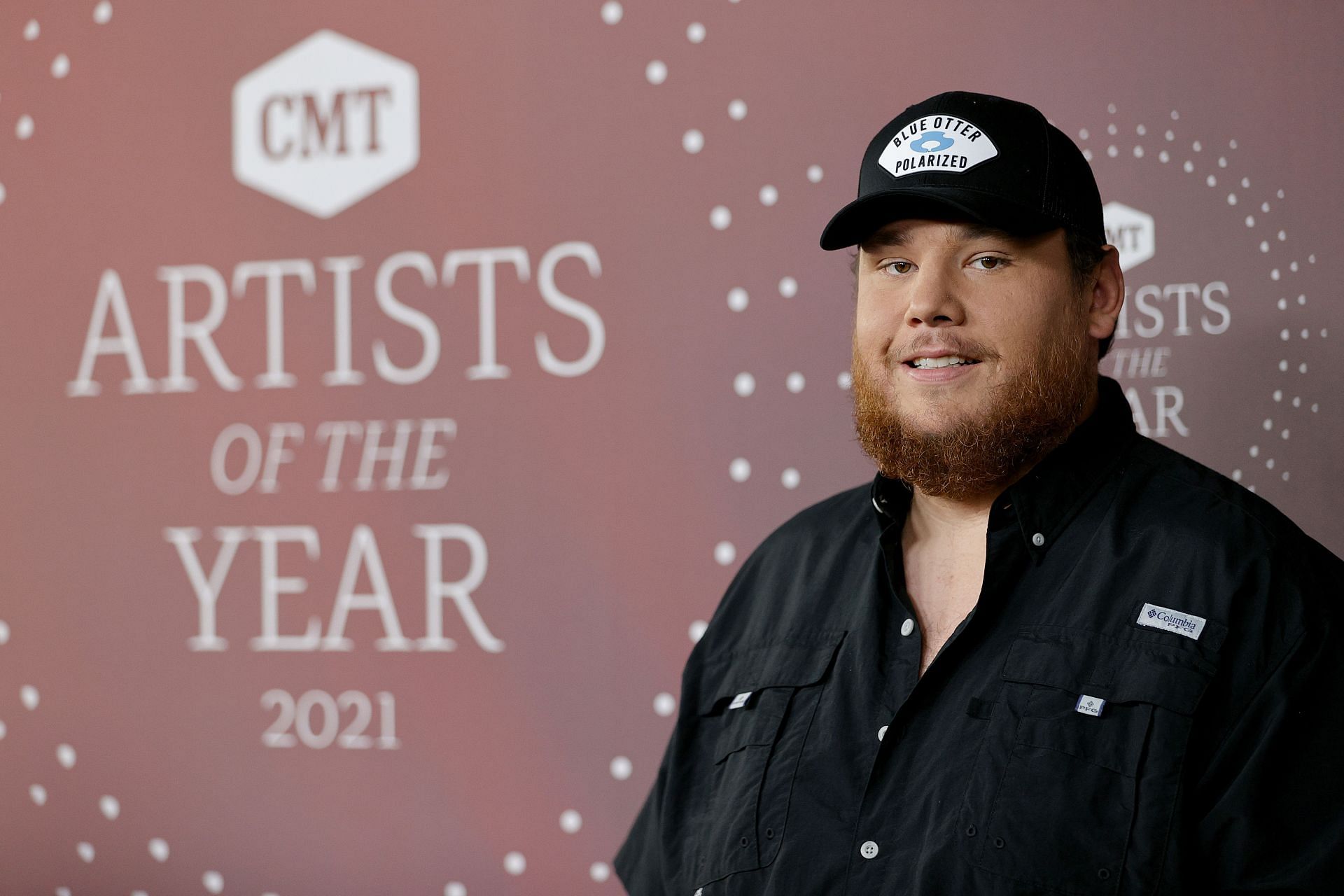 2021 CMT Artist of the Year - Red Carpet