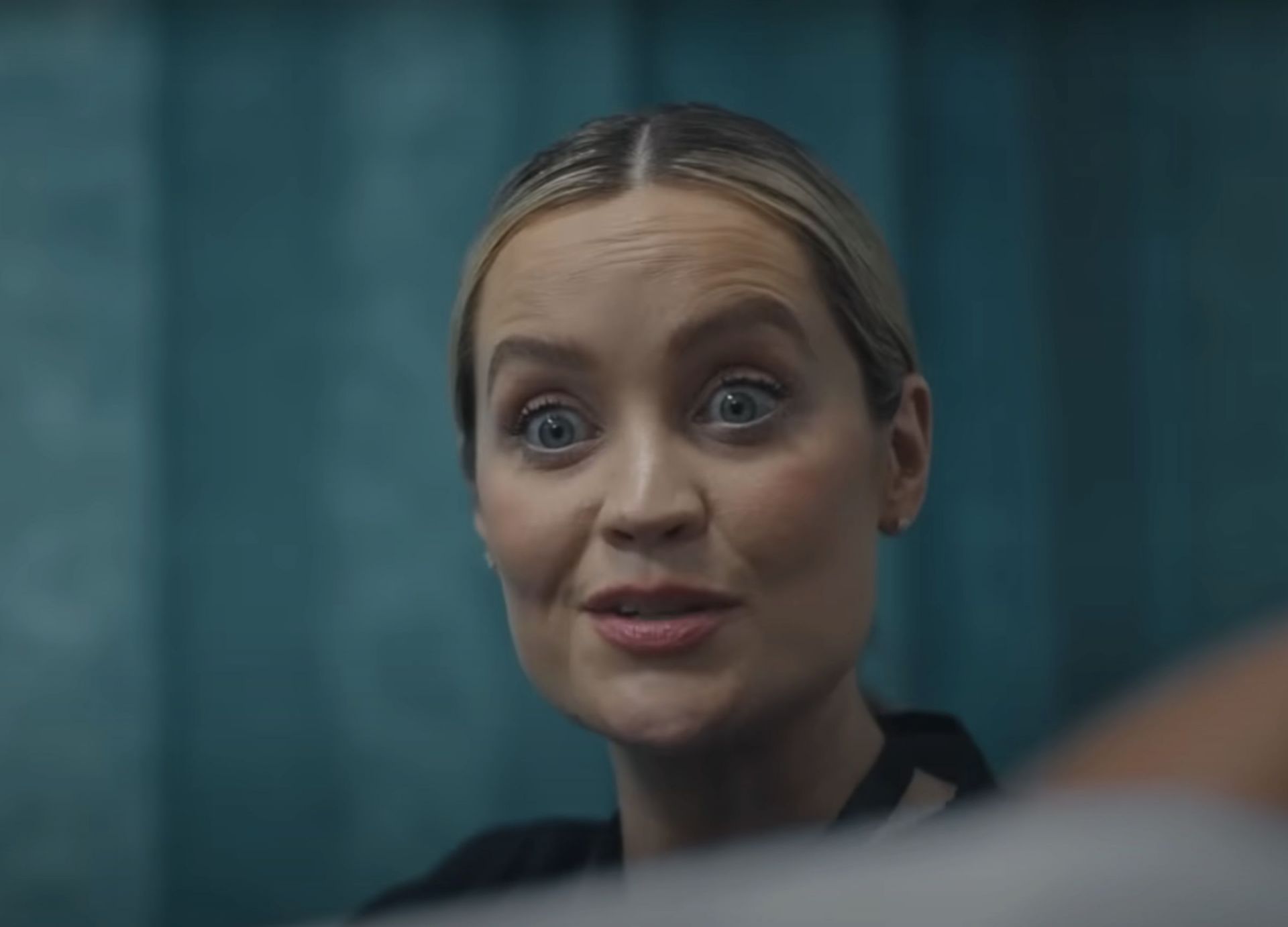 Laura Whitmore (Image via Youtube / Hulu)