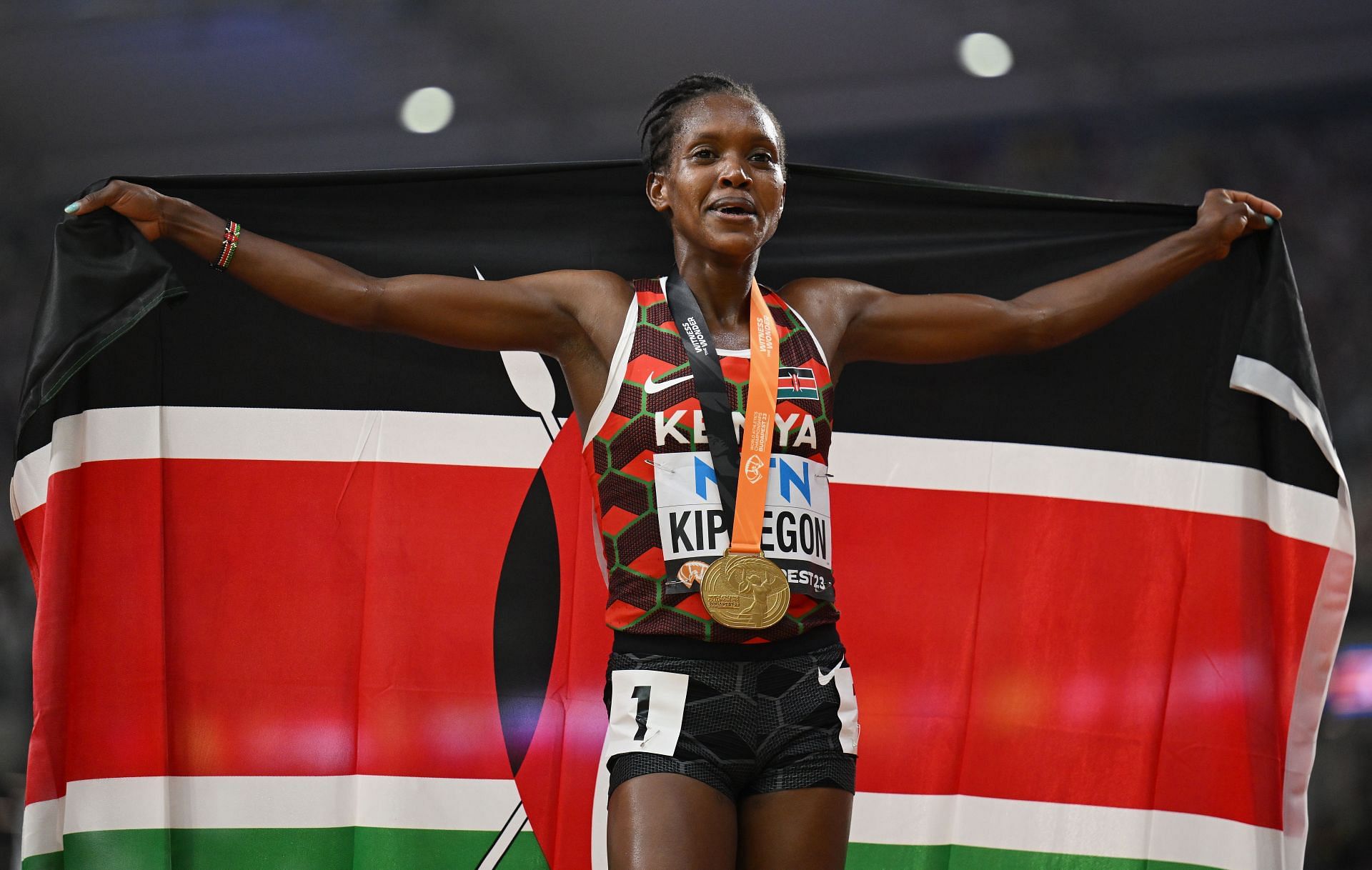 Faith Kipyegon Breaks Her Own 1500m World Record At Paris Diamond ...