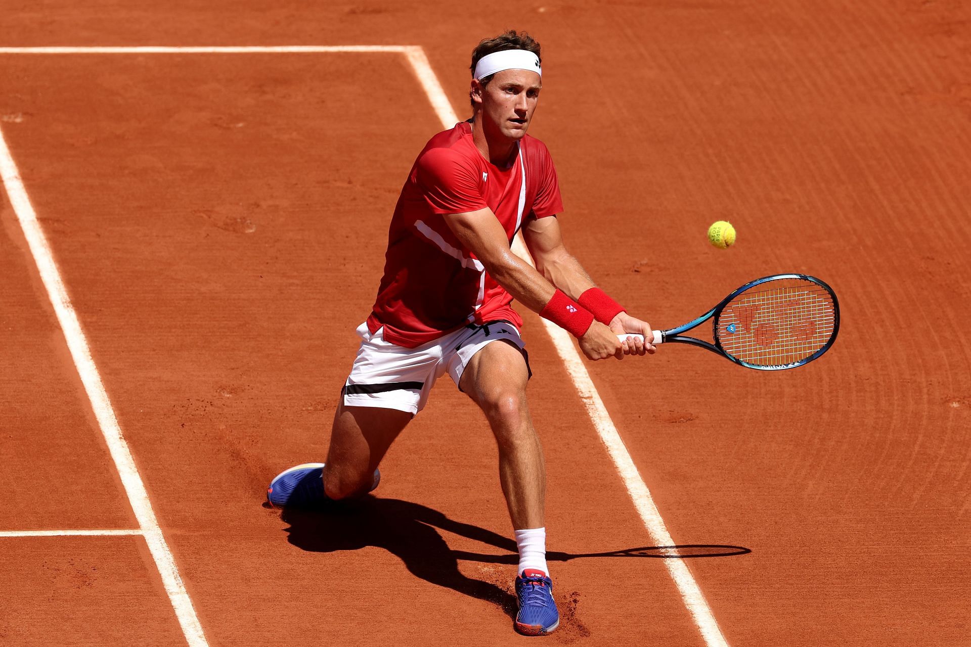 Casper Ruud in action during the 2024 Paris Olympics (Source: Getty)