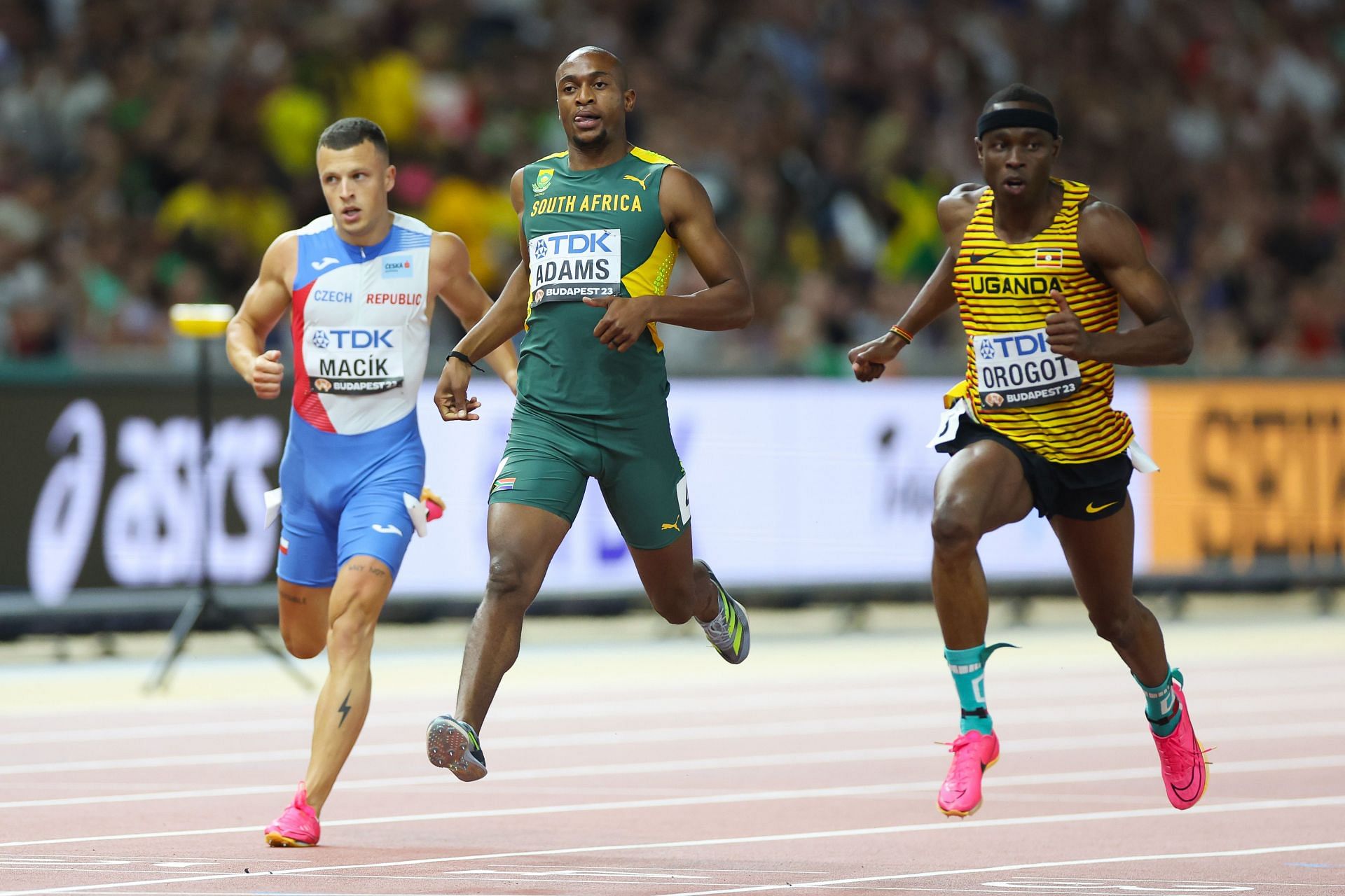 Tarsis Gracious Orogot (right) is the fifth fastest 200m man in 2024 (IMAGE: GETTY)