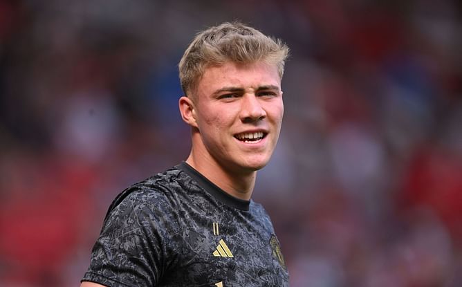 Rasmus Hojlund provides interesting response when asked about Manchester United's pursuit of Matthijs de Ligt