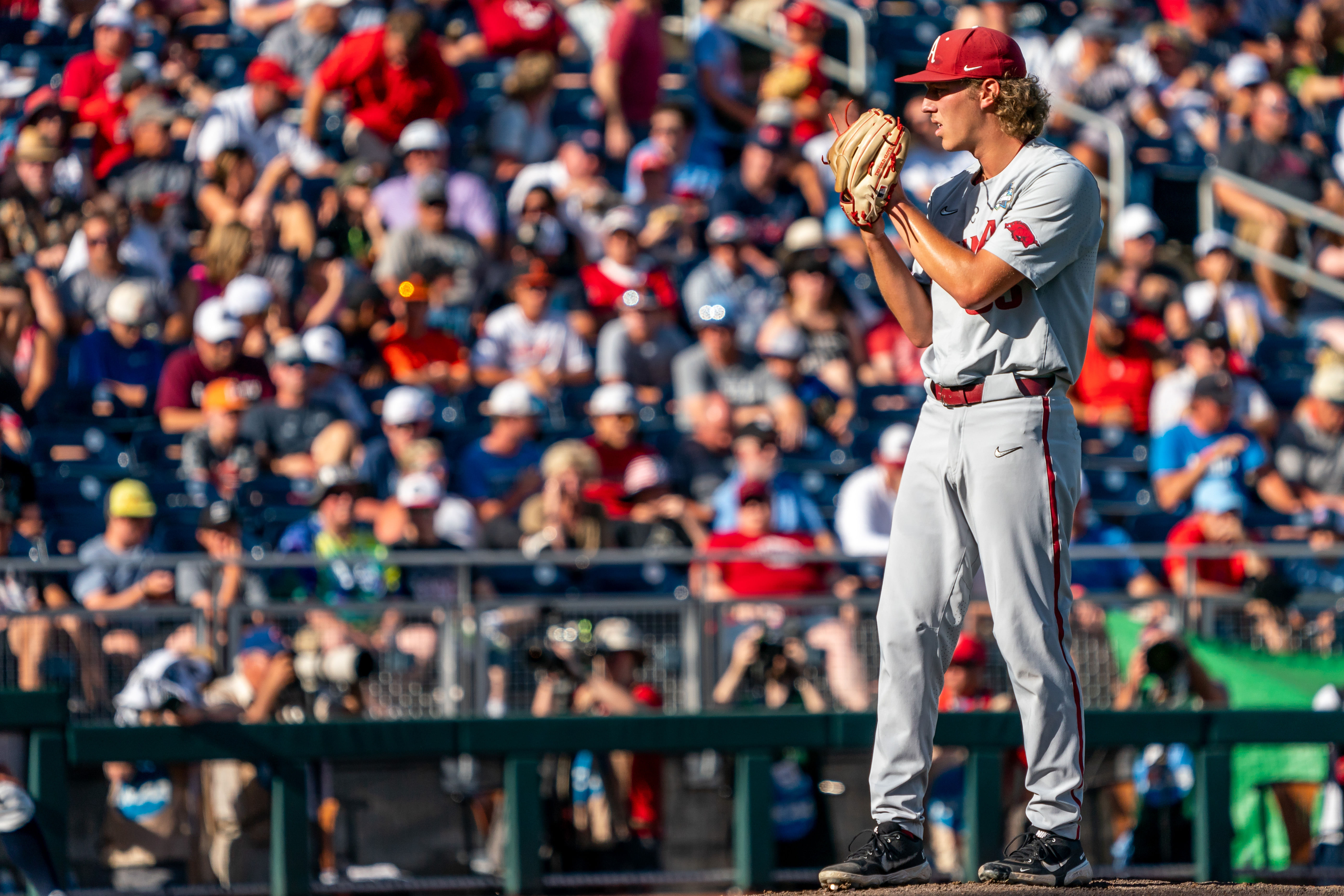 Hagen Smith had a 24-6 record in three seasons for Arkansas. (Image Source: IMAGN)