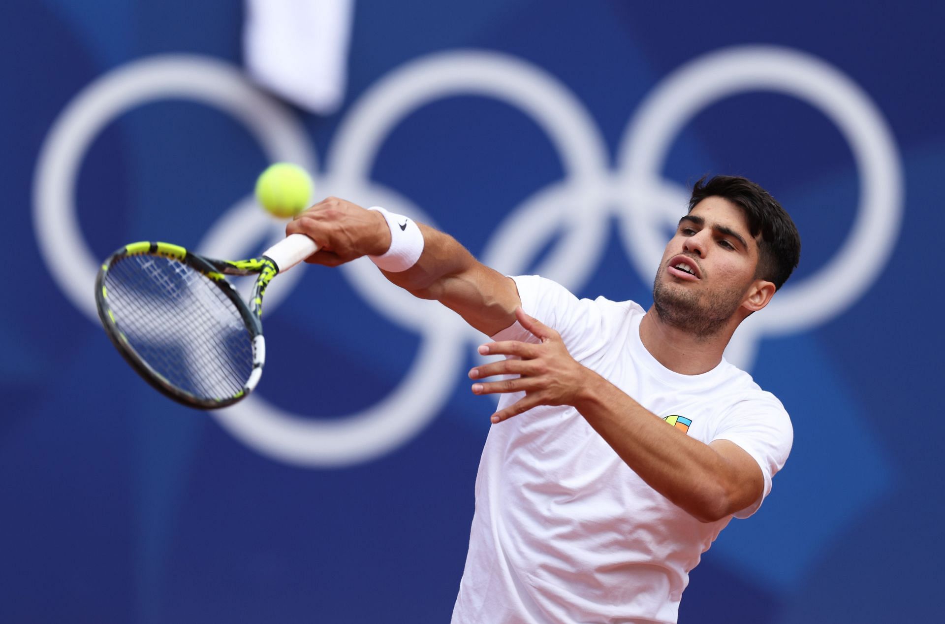 Carlos Alcaraz practices ahead of the 2024 Paris Olympic Games (Picture: Getty)